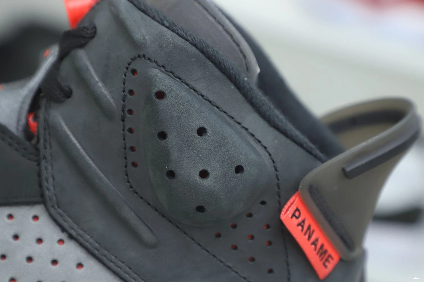 JORDAN X PARIS SAINT-GERMAIN AIR 6 RETRO GREY' 'IRON 0904